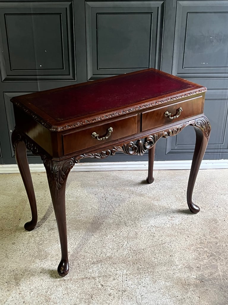 Antique STYLE  Mahogany Wood &  Leather Top  Console table / Writing Desk