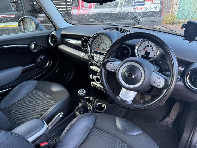 Mini Cooper,  Hatchback, 2009, Manual, 1560 (cc), 3 doors