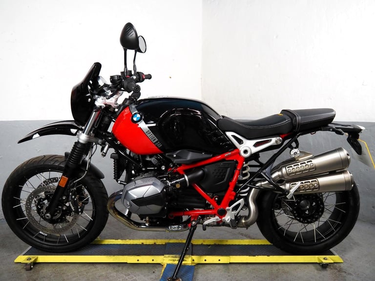 2021 BMW R NINET Urban GS,1500 miles Option 719, Akrapovic stunning bike