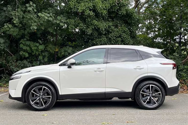 2022 Nissan Qashqai 1.3 DIG-T MH TEKNA 5DR Hatchback Petrol Manual