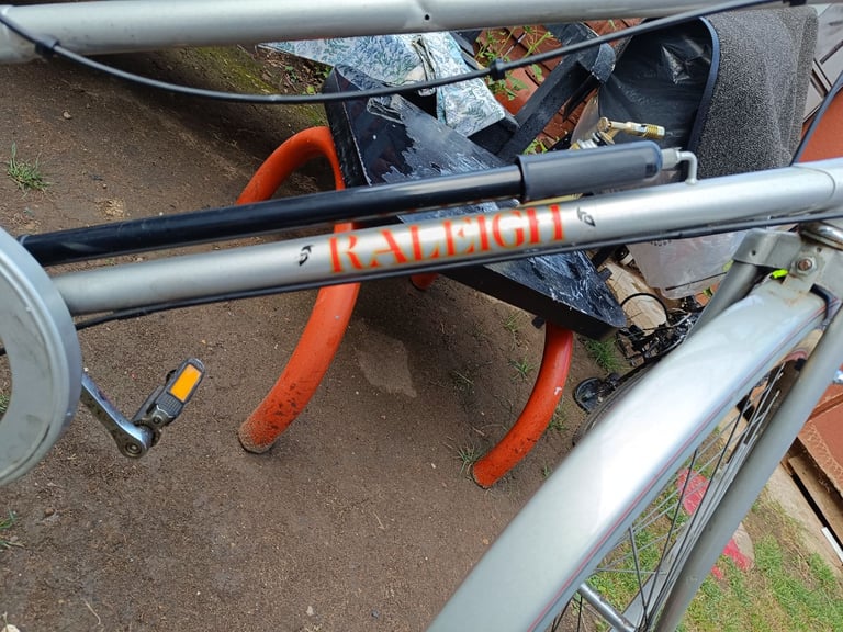 Raleigh ladies bicycle 