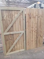  6FT X 3FT HEAVY DUTY VERTICAL BOARD FEATHER EDGE GARDEN GATE £55 EACH COLLECTION