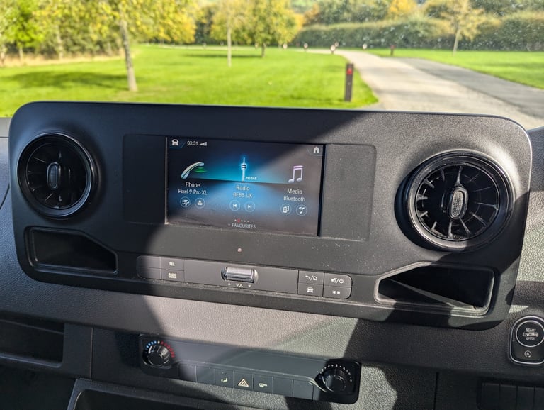  MERCEDES-BENZ SPRINTER 3.5t Progressive Luton Tail Lift