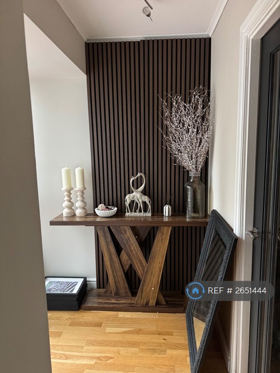 1 bedroom in Long Gages, Basildon, SS14 (#2651444)