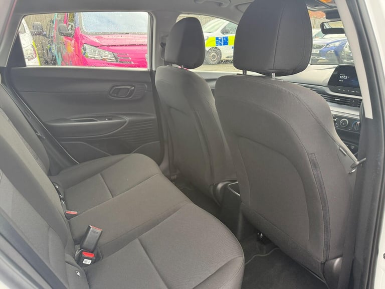 2025 Hyundai BAYON 1.0 T-GDi Advance SUV 5dr Petrol DCT Euro 6 (s/s) (100 ps) HATCHBACK Petrol Au...