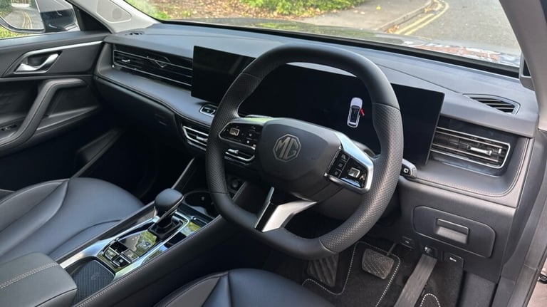 2025 MG MG HS 1.5 T-GDI PHEV Trophy 5dr Auto Hatchback Petrol Parallel PHEV Automatic