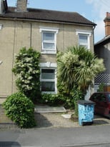 Bedsit in pleasant shared house central Ipswich PLEASE READ THE DETAILS