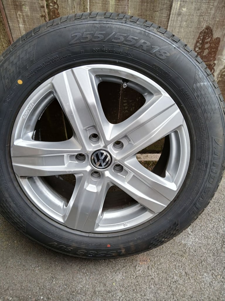 image for Brand new set of four 18inch alloy wheels and tyres