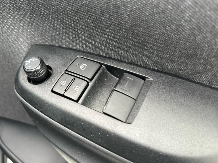 2021 Toyota Yaris 1.5 Hybrid Icon 5dr CVT Hatchback Hybrid Automatic