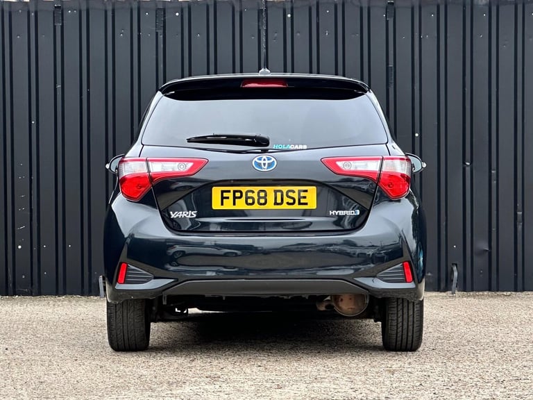 2018 Toyota Yaris 1.5 Hybrid Design 5dr CVT HATCHBACK PETROL/ELECTRIC Automatic