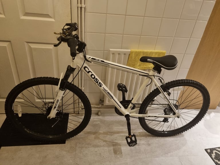 A Cross 26inch mountain bike