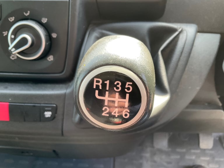 2021 Peugeot Boxer PROFESSIONAL L3 H2 2.2 BLUE HDI 140 BHP FWD MOBILE WORKSHOP VAN EURO 6 PANEL V...