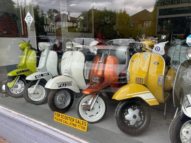 Lambretta Li 150 Spanish scooter  196 RT , 5-SPEED ORIGINAL PAINT 