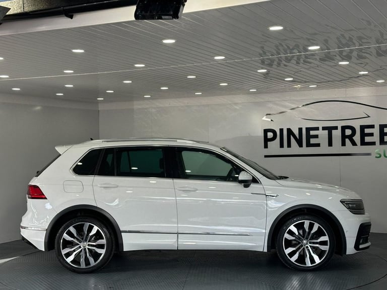 2017 Volkswagen Tiguan 2.0 TDI R-Line SUV 5dr Diesel DSG 4Motion Euro 6 (s/s) (150 ps) ESTATE Die...