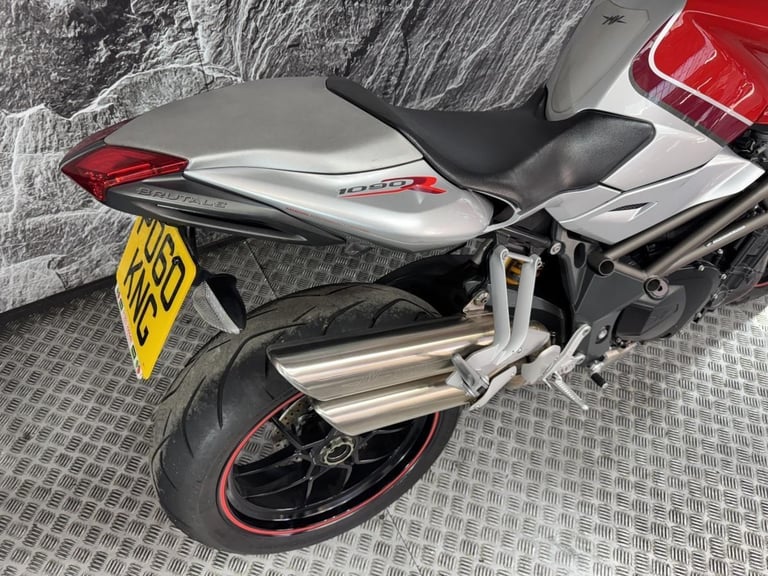 MV AGUSTA BRUTALE 1090 RR 1090RR 2010