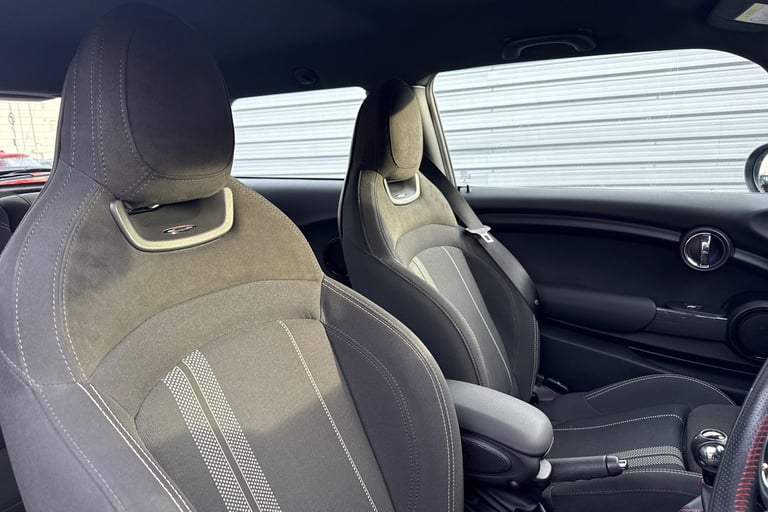 2020 MINI Hatch 1.5 Cooper Sport II 3dr HATCHBACK PETROL Manual