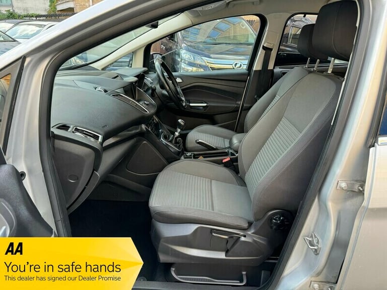 Ford C-Max TITANIUM