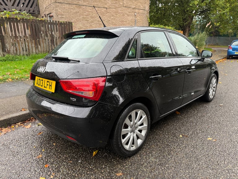 Audi A1 1.6TDi 2013 clean car 