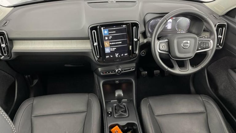 2021 Volvo XC40 Inscription T3 manual Manual SUV Petrol Manual