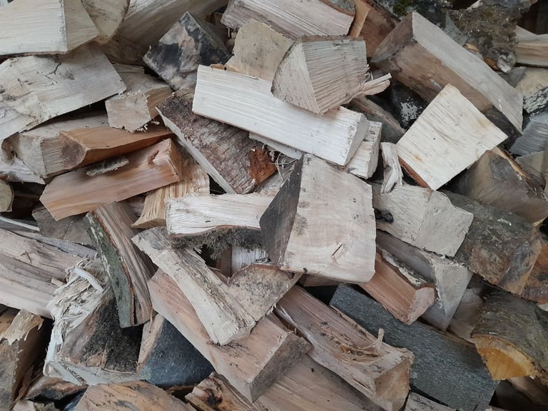 image for 🔥Hardwood Firewood Logs🔥