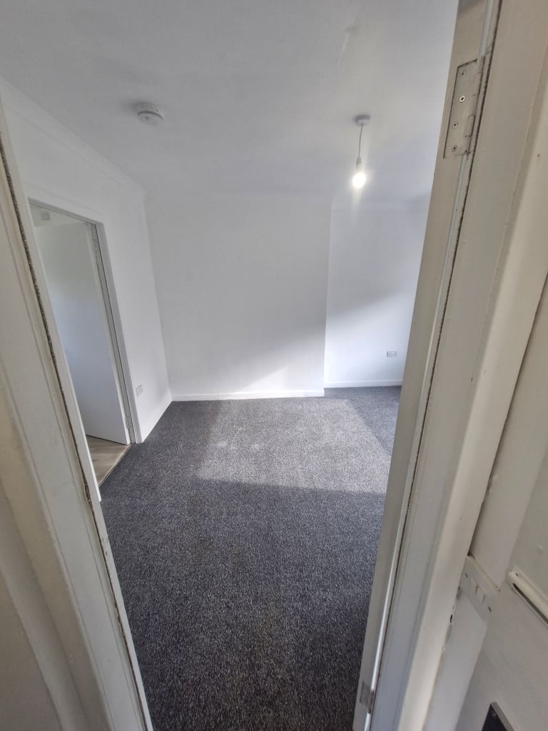 2 X 1 Bed ground flats available for rent!