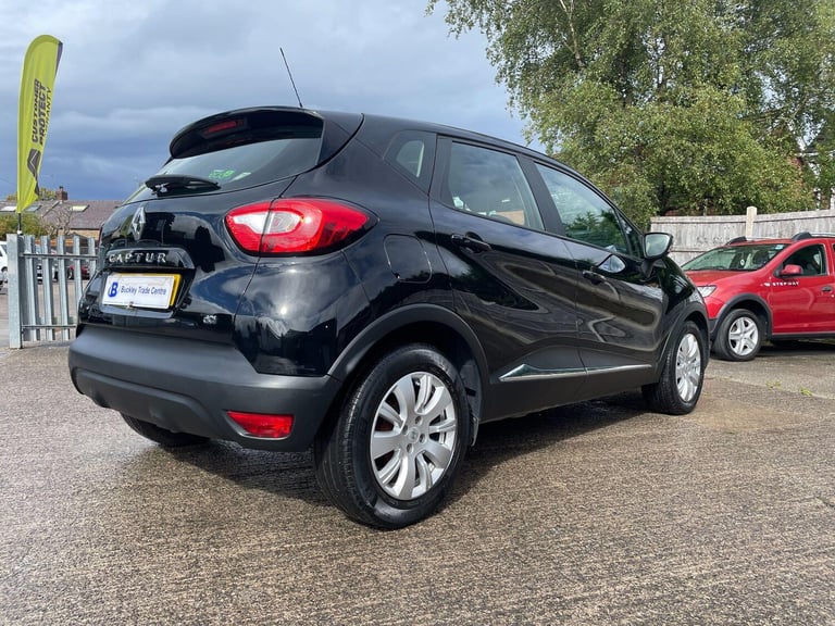 2015 Renault Captur 1.5 dCi 90 Expression+ 5dr HATCHBACK DIESEL Manual