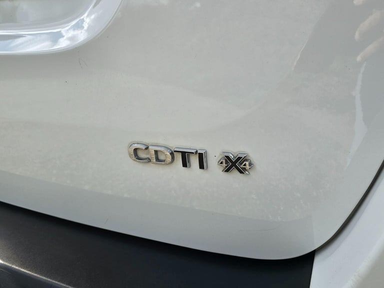 2015 Vauxhall Mokka 1.7 CDTi Tech Line 4WD Euro 5 (s/s) 5dr HATCHBACK Diesel Manual