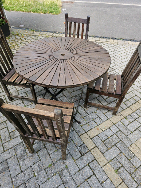 Solid wood garden table and x4 chairs in Norwich, Norfolk Gumtree