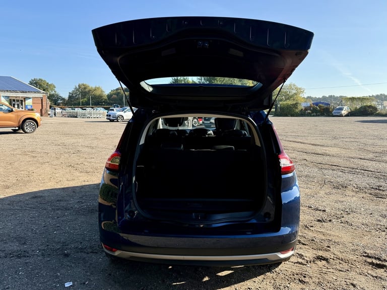 RENAULT GRAND SCENIC 1.6 Dynamique Nav dCi 130 2017