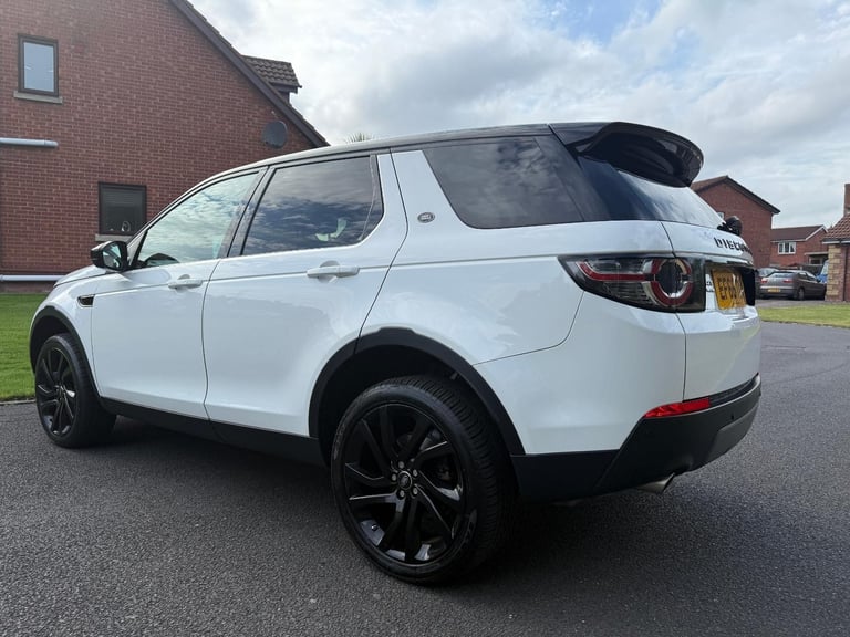 Land Rover DISCOVERY SPORT BLACK HSE / 7 SEATER / AUTO