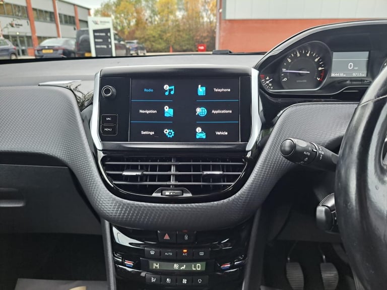 2018 Peugeot 208 1.2 PureTech Tech Edition Euro 6 (s/s) 5dr HATCHBACK Petrol Manual