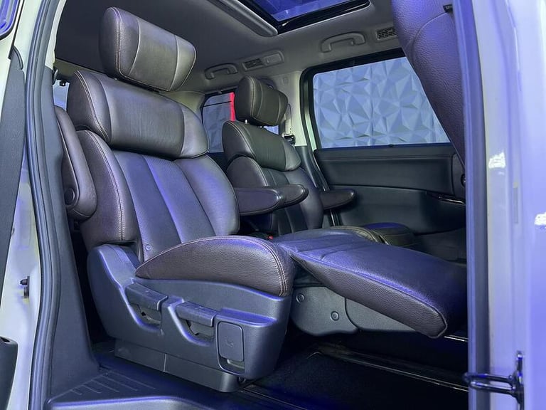 2025 Nissan Elgrand 3.5 Highway Star 4WD Xtronic CVT 5dr mpv PETROL Automatic