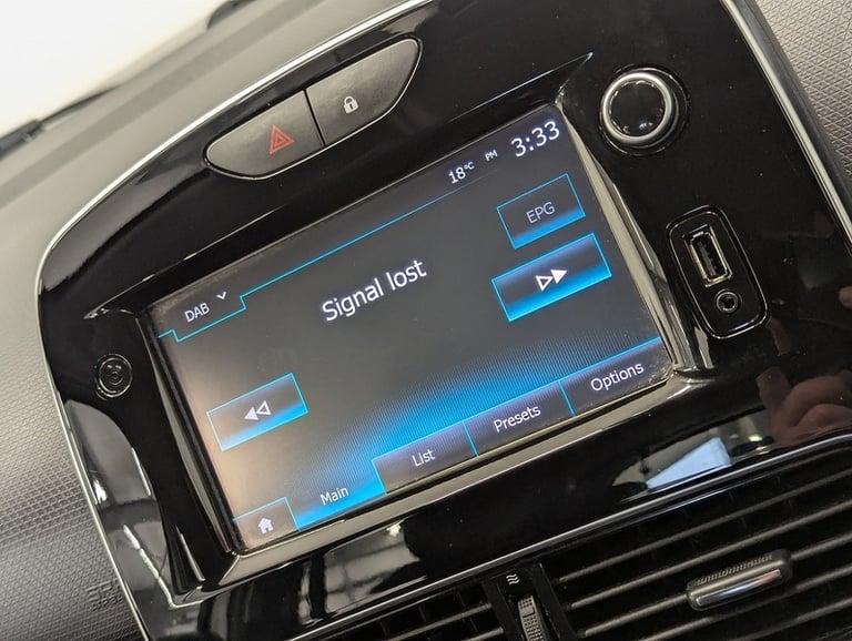 2018 Renault Clio TCe Dynamique S Nav Hatchback Petrol Manual