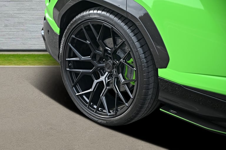 LAMBORGHINI URUS [URBAN NERO] 4.0T V8 BI-TURBO PETROL AUTO 4X4 2022 [71] GREEN