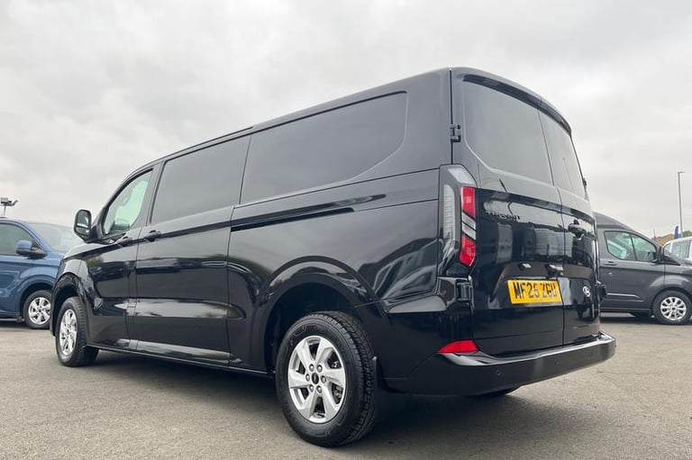 2025 Ford Transit Custom 280 Limited L2 LWB FWD 2.0 EcoBlue 136ps FRONT HEATED WINDSCREEN, CRUISE...