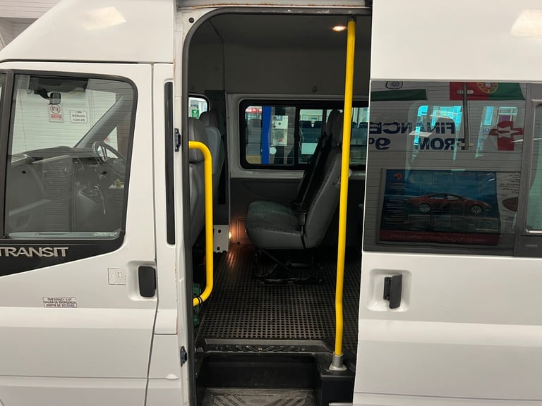2012 Ford Transit T430 2.2TDCI 135PS RWD 17 SEAT MINIBUS NA Diesel Manual