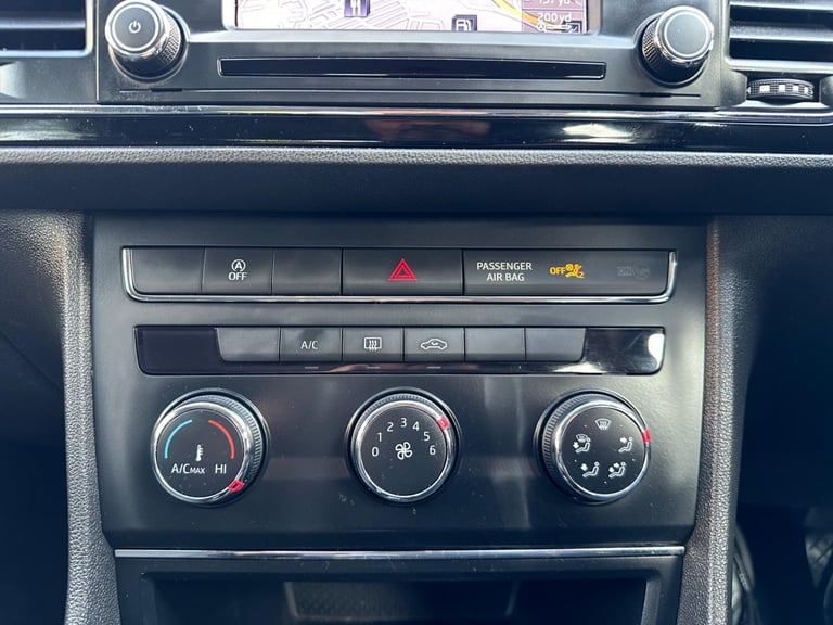 2014 SEAT Leon 1.6 TDI CR SE Euro 5 (s/s) 5dr HATCHBACK Diesel Manual