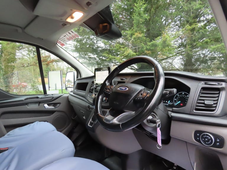 2020 Ford Transit Custom 2.0 340 EcoBlue Trend Auto L2 H1 Euro 6 (s/s) 5dr PANEL VAN Diesel Autom...