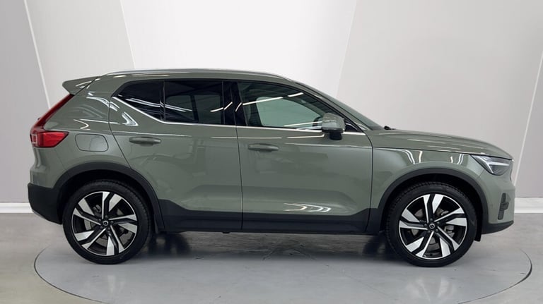 2024 Volvo XC40 Ultra, B3 Mild hybrid, Petrol, Bright (Blond Leather, Panoramic Sunroof) Estate P...