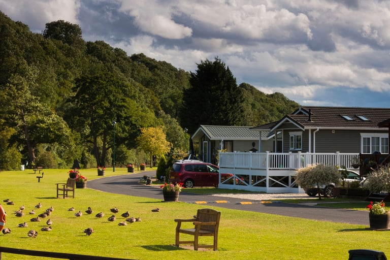 NEW holiday home situated at Abbots Salford, Evesham WR11 8UN