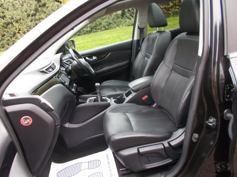 2017 Nissan Qashqai 1.5 dCi Tekna 2WD Euro 6 (s/s) 5dr HATCHBACK Diesel Manual