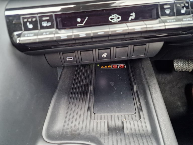 2024 Toyota C-HR 2.0 VVT 13.6kWh Design CVT Euro 6 (s/s) 5dr HATCHBACK Petrol/Electric Hybrid Aut...