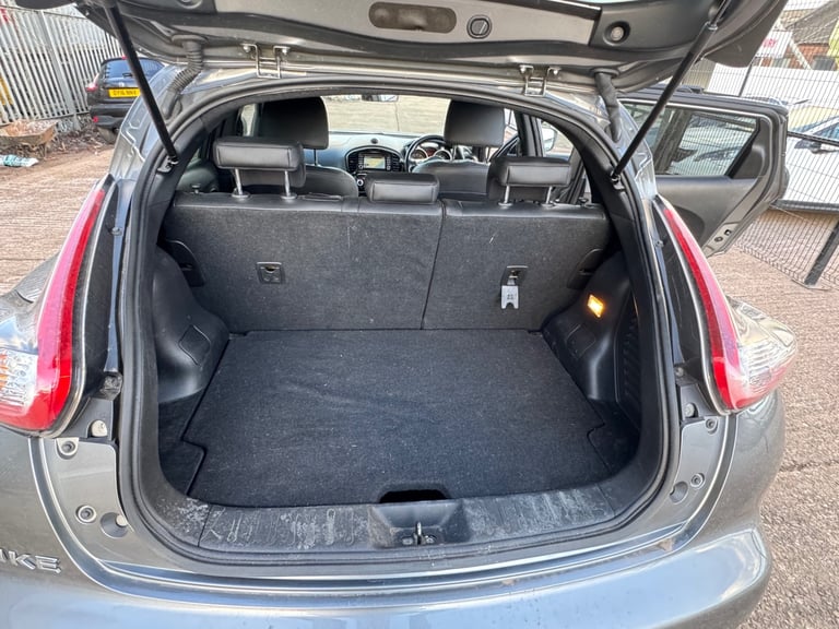 2017 Nissan Juke 1.2 DiG-T Tekna Pulse 5dr HATCHBACK Petrol Manual