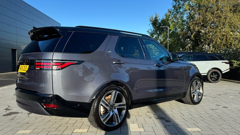 2024 Land Rover Discovery 3.0 D300 Dynamic HSE 5dr Auto ESTATE DIESEL Automatic