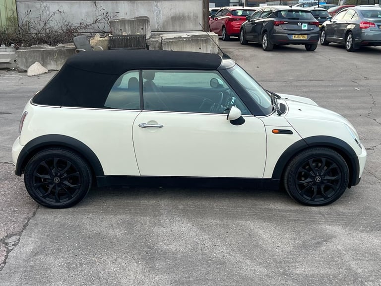 2007 MINI Convertible 1.6 One 2dr CONVERTIBLE Petrol Manual