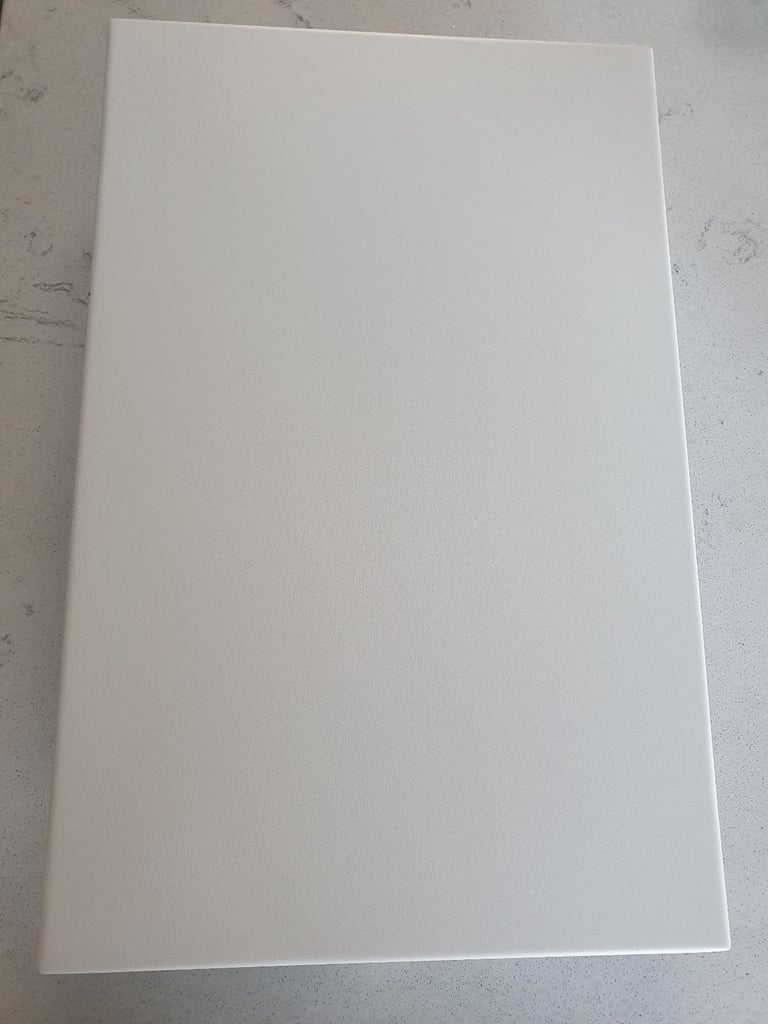 Reina Slimline Radiator - white