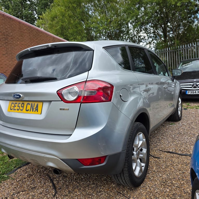 FORD KUGA ZETEC 2.0 DIESEL 140 BHP 4X4 MODEL YEAR 2009 HPi CLEAR EXCELENT CONDITION 12 MONTHS MOT!!!