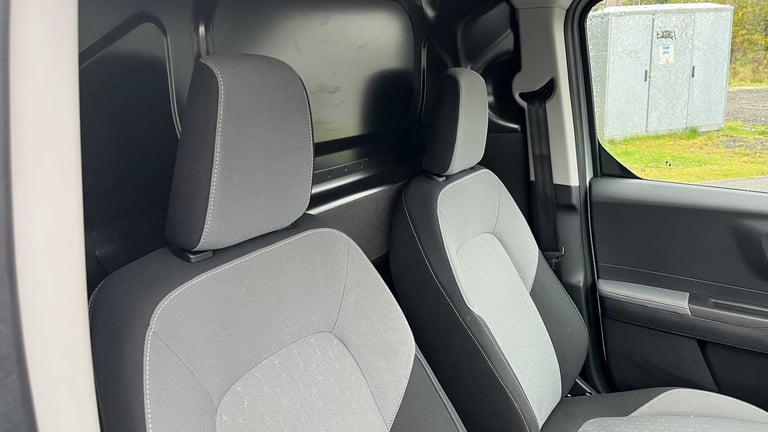 2024 Ford Transit Courier 1.0 EcoBoost 125ps Limited Van Van Petrol Manual