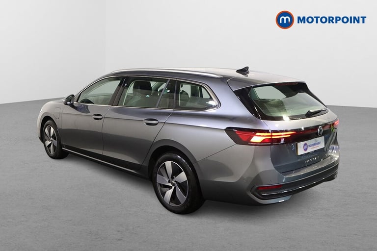 2025 Volkswagen Passat 1.5 TSI eHybrid Life 5dr DSG ESTATE PETROL/ELECTRIC Automatic
