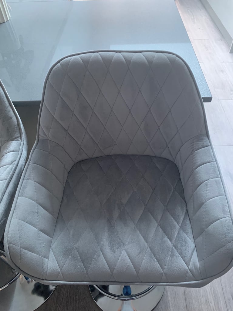 Diamond Stitch Bar Stools Grey Velour